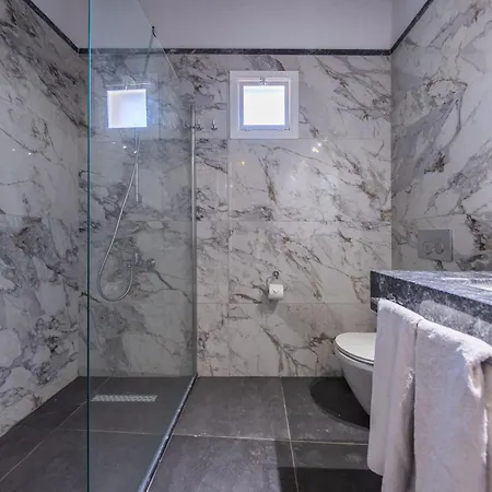 La Regina Veneziana Фамагуста